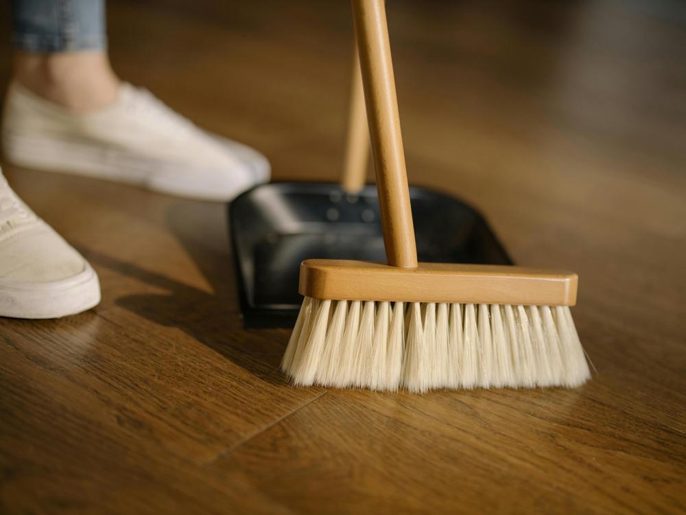 dust cleaning